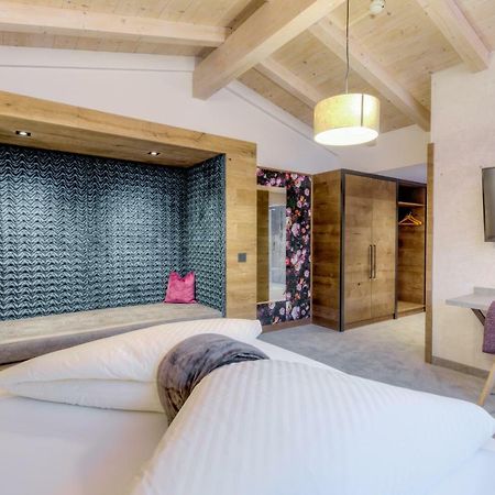 Hotel Rose Mayrhofen Bagian luar foto