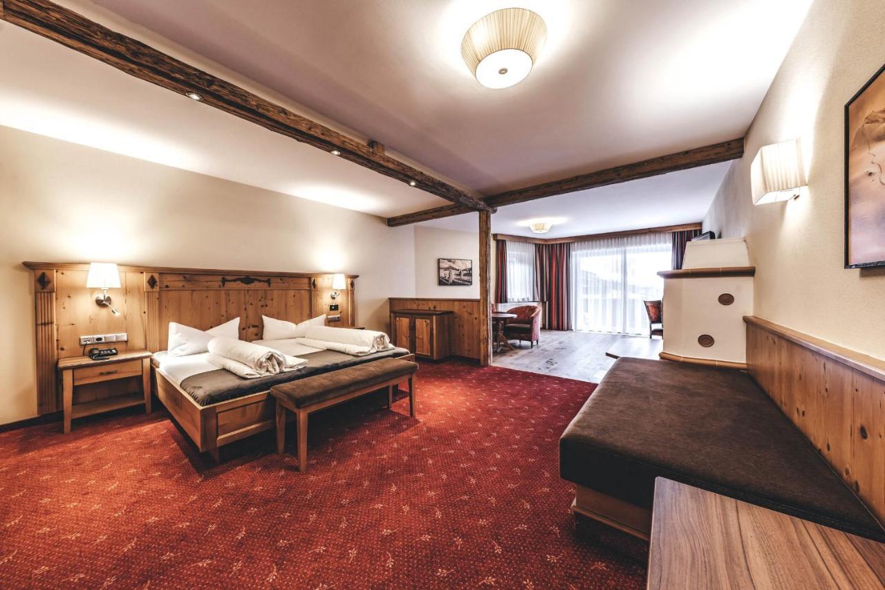 Hotel Rose Mayrhofen Bagian luar foto